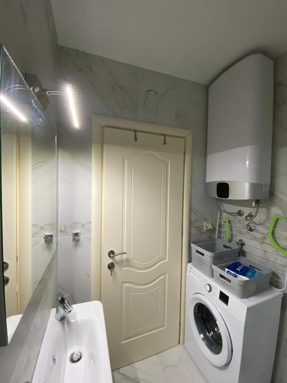 Apartman Tara ติวัต ภายนอก รูปภาพ